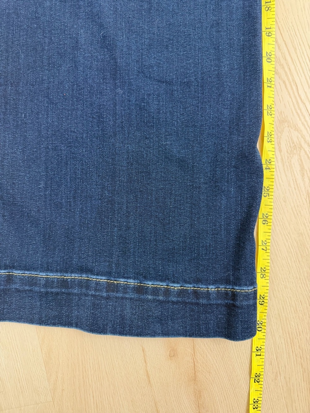 Kut from the Kloth Meg Dark Blue Wide Leg Jeans - Picture 6 of 9